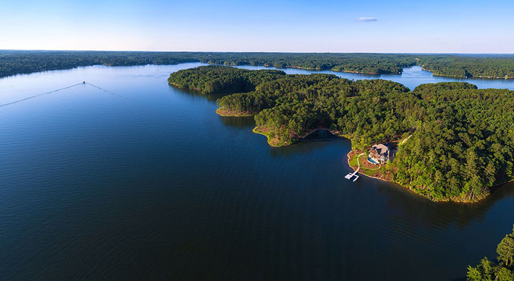 Lakeside getaway