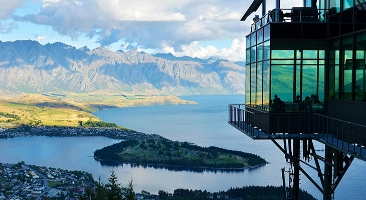 Queenstown New Zealand solo male travel adventure