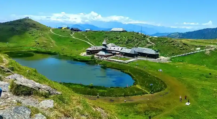 Prashar Lake trek route from Baggi