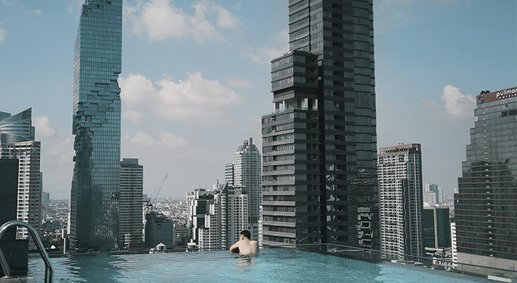 Bangkok nightlife for solo male travelers
